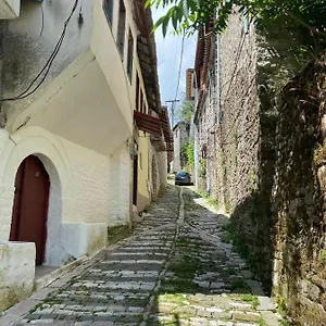 https://lula-guesthouse.albaniahotels.org